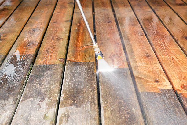Best Driveway Pressure Washing  in Garden Acres, CA